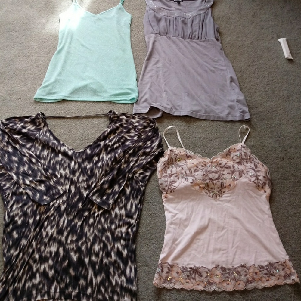 BUNDLE OF EXPRESS SHIRTS